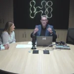 ¿Qué es el podcasting? Beneficios y formatos. 9 Podcast SwipeUp en Hi Coruna